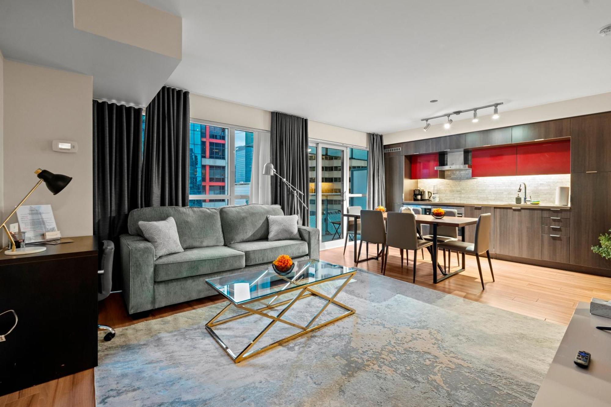 Globalstay Modern Downtown Apartment Торонто Экстерьер фото